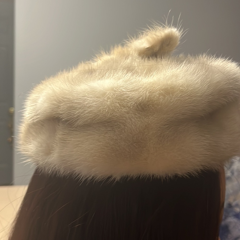 Mink Fur Vintage Blonde Pillbox Hat 60’s Jackie O Audrey Hepburn - Picture 4 of 9